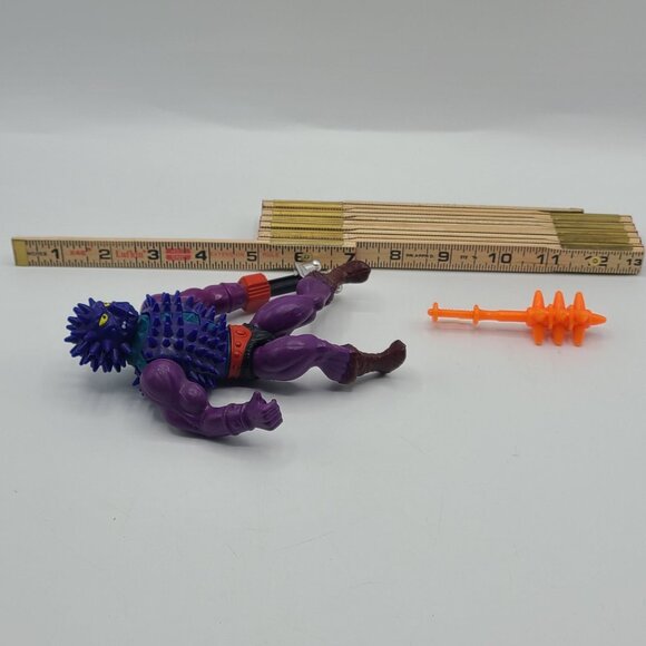 Vintage 1980s MOTU Spikor Action Figure With Accessories - Picture 4 of 5